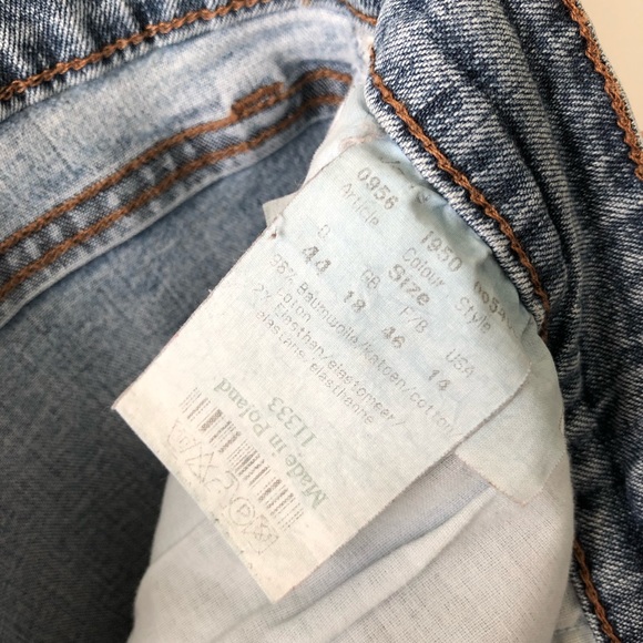 Cambio Light Wash High Waisted Mom Jeans - Picture 6 of 6